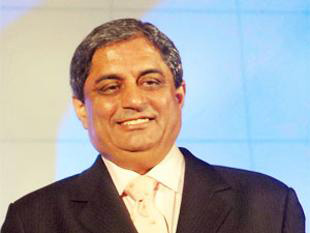 HDFC Bank MD Aditya Puri feels economy is improving, sees growth at 7% ahead